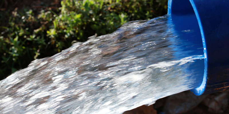 blue pipe with clear water